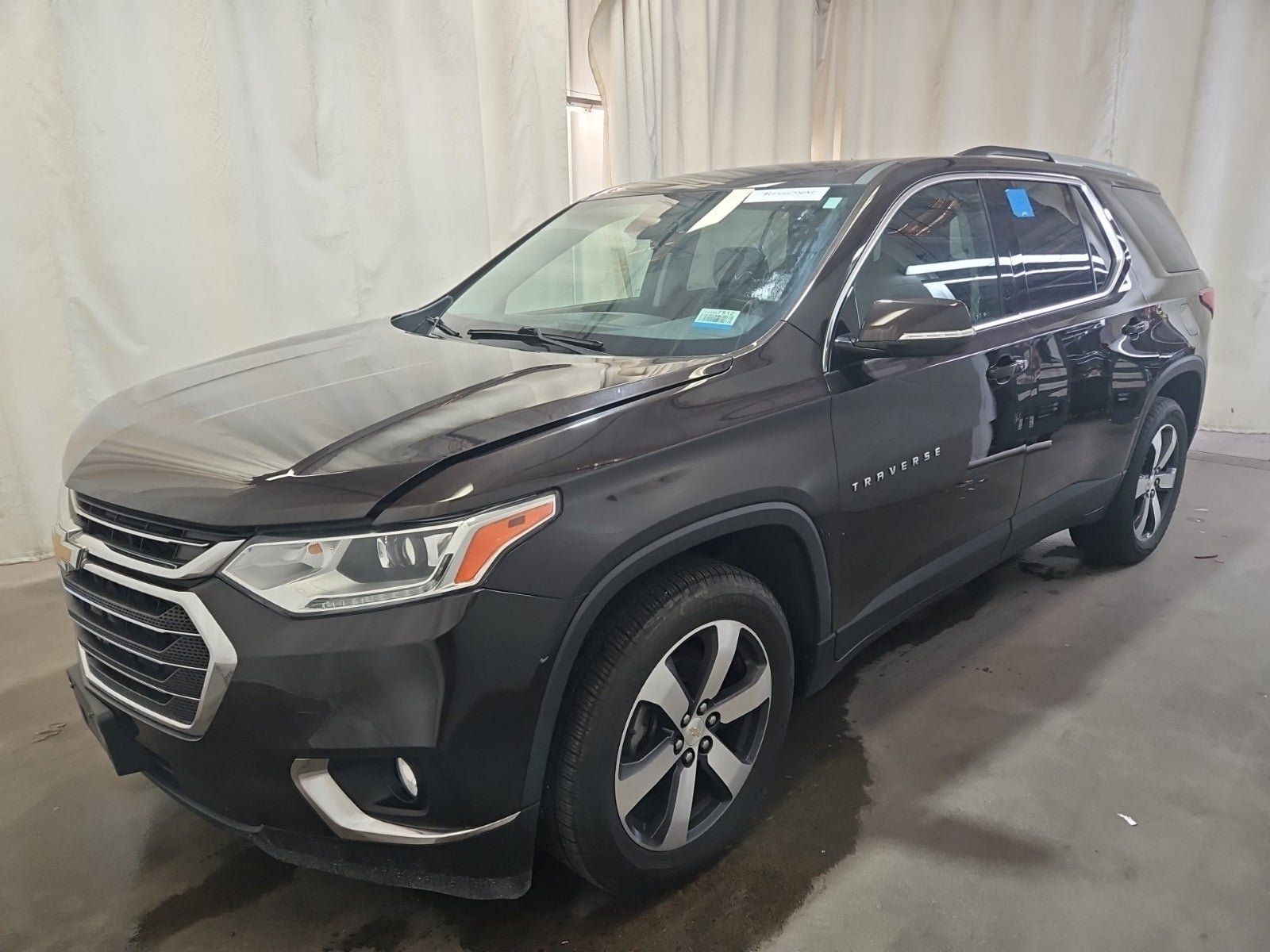 Used 2018 Chevrolet Traverse LT FWD image 7