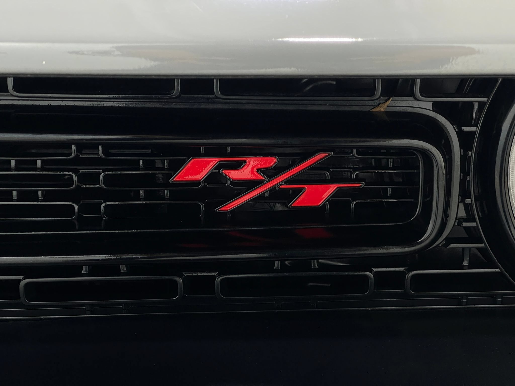 Used 2018 Dodge Challenger R/T RWD image 36