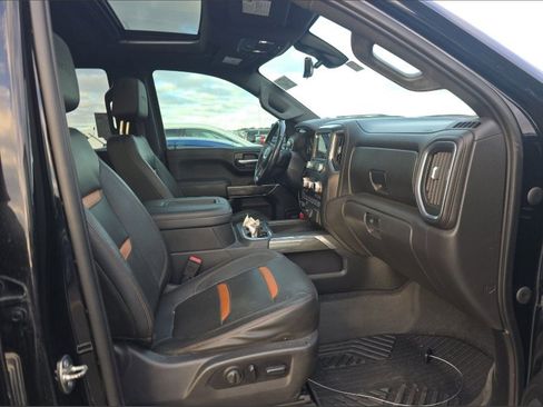 Used 2020 GMC Sierra 1500 AT4 w/ AT4 Premium Package image 13