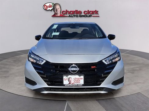 New 2025 Nissan Versa SR w/ Trunk Package image 9