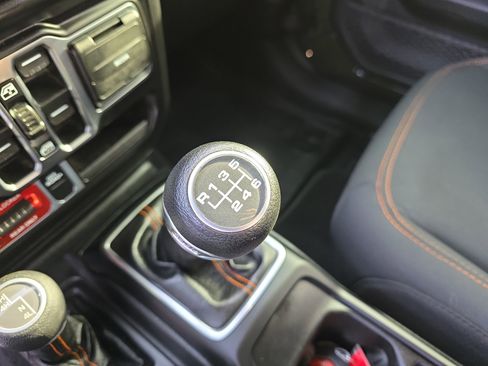 Used 2021 Jeep Gladiator Mojave image 24