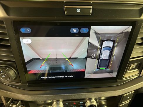 New 2026 Ford F250 Platinum image 12