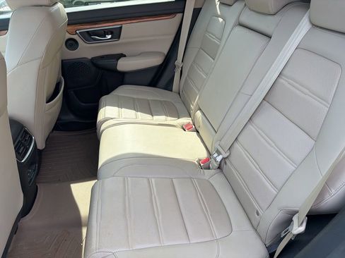 Used 2017 Honda CR-V Touring image 14