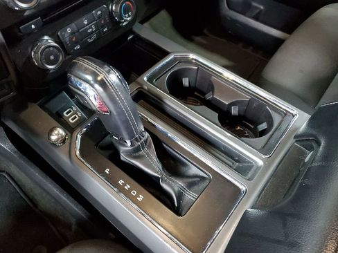 Used 2018 Ford F150 XLT w/ Equipment Group 302A Luxury RWD image 14