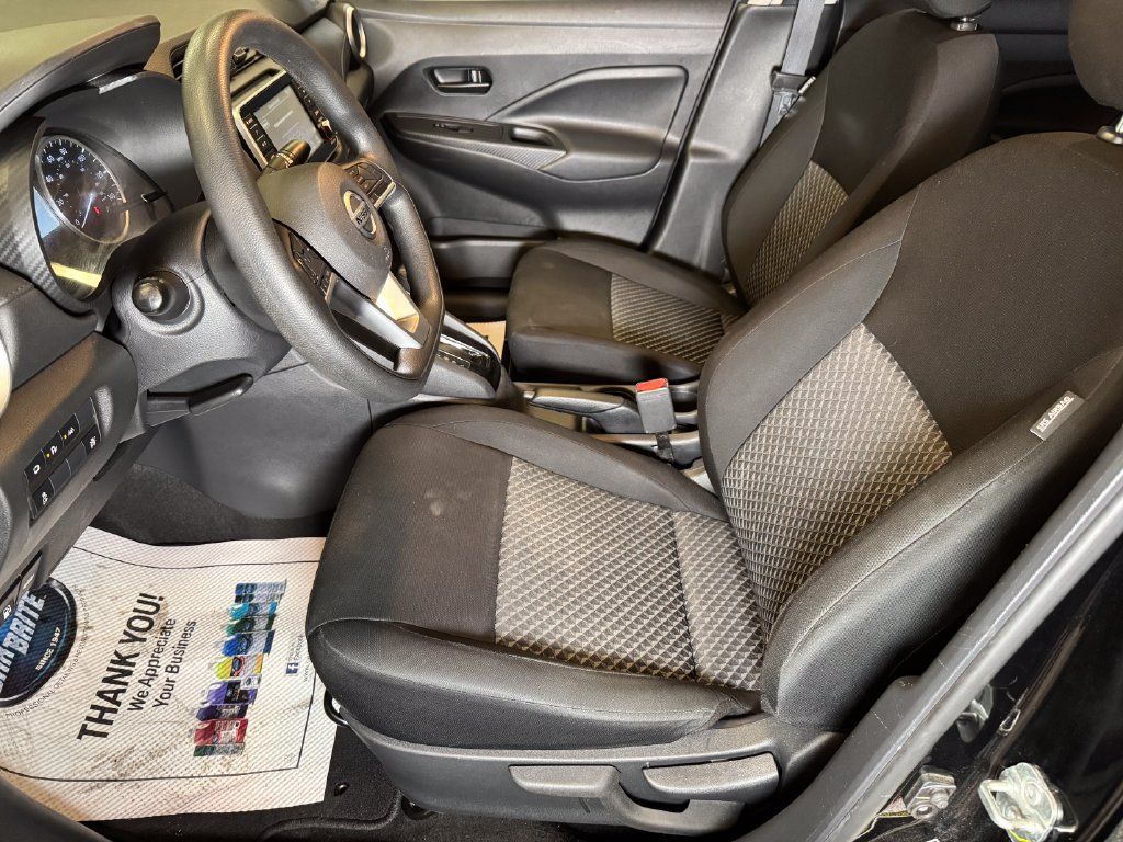 Used 2021 Nissan Versa S FWD image 20