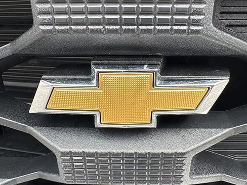 Used 2025 Chevrolet Silverado 1500 W/T w/ WT Value Package AWD/4WD image 11