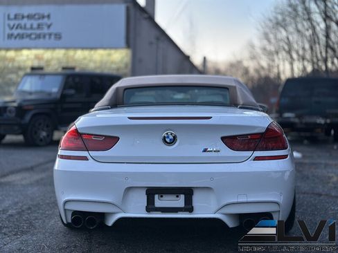 Used 2017 BMW M6 Convertible image 7