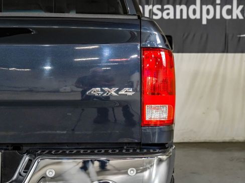 Used 2018 RAM 1500 Lone Star image 40