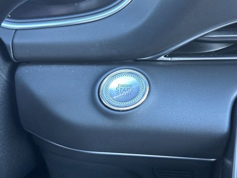 Used 2023 Genesis GV80 2.5T w/ Prestige 20" Package image 23