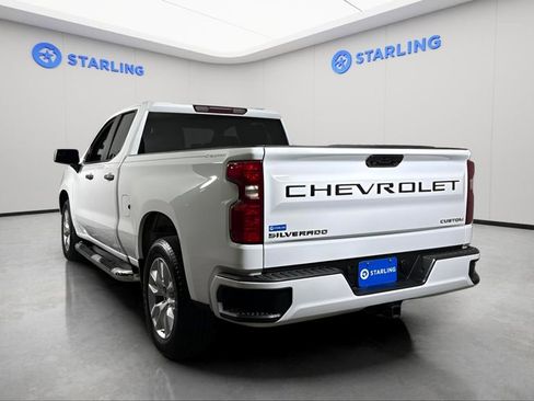 Used 2024 Chevrolet Silverado 1500 Custom image 6