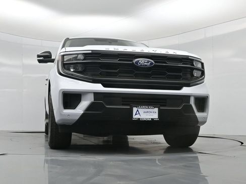 Used 2025 Ford Expedition Max Active AWD/4WD image 52