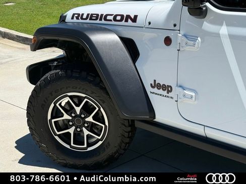 Used 2024 Jeep Wrangler Unlimited Rubicon AWD/4WD image 7