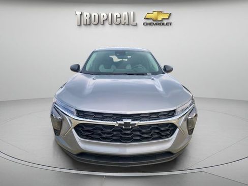 New 2026 Chevrolet Trax LS FWD image 8