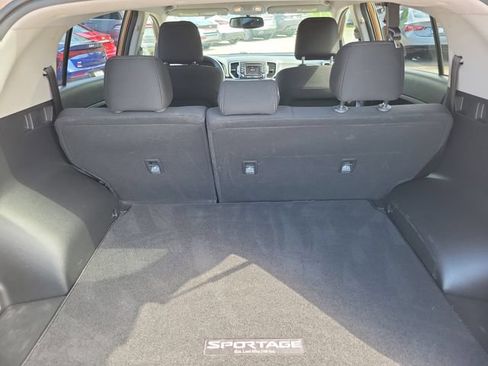 Used 2018 Kia Sportage LX FWD image 9
