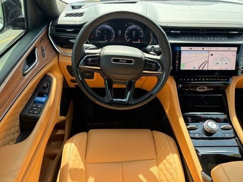 New 2026 Jeep Grand Cherokee Summit AWD/4WD image 37