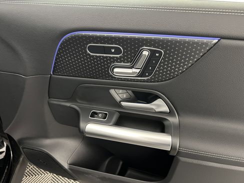 New 2025 Mercedes-Benz GLA 250 4MATIC image 25