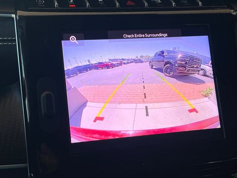 Used 2025 Jeep Grand Cherokee Altitude AWD/4WD image 20