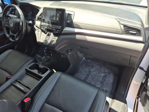Certified 2024 Honda Odyssey EX-L image 33