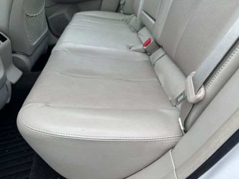 Used 2014 Subaru Legacy 2.5i Limited image 28