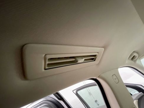 Used 2020 Cadillac XT6 Premium Luxury image 21