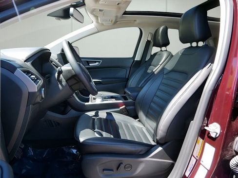 Used 2024 Ford Edge SEL w/ Convenience Package AWD/4WD image 10