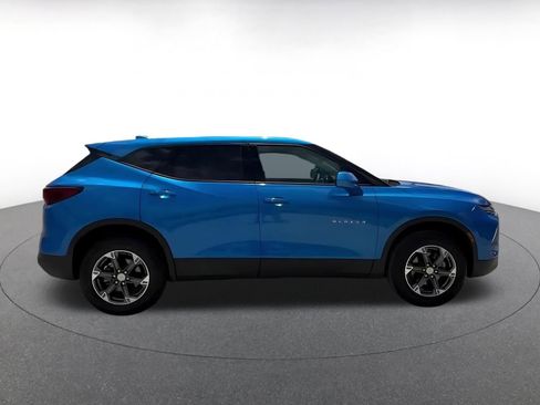 Used 2025 Chevrolet Blazer LT FWD image 16