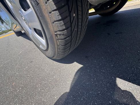 Used 2002 Toyota Camry XLE FWD image 14