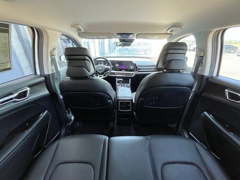 Certified 2023 Kia Sportage EX FWD image 24