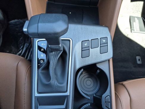 New 2026 Kia Sportage X-Line w/ X-Line Premium Package image 9