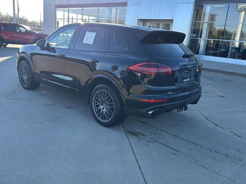 Used 2018 Porsche Cayenne Platinum Edition w/ Premium Package Plus image 3