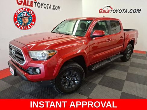 Used 2017 Toyota Tacoma SR5 w/ Tow Package AWD/4WD image 1