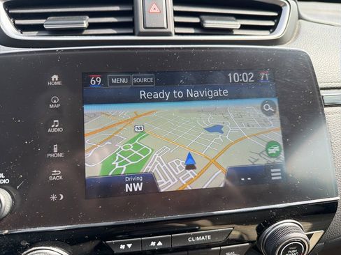 Used 2017 Honda CR-V Touring image 19