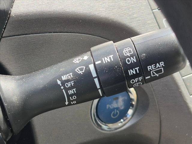 Used 2014 Toyota Prius Three FWD image 12
