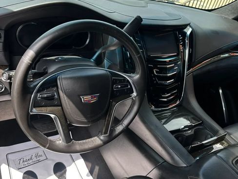Used 2017 Cadillac Escalade Platinum AWD/4WD image 11