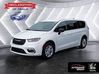 New 2026 Chrysler Pacifica Select video 1