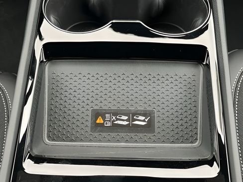 New 2025 Chevrolet Blazer EV LT AWD/4WD image 29