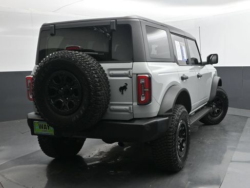 Used 2022 Ford Bronco Wildtrak AWD/4WD image 32