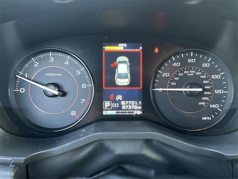 Used 2022 Subaru Crosstrek 2.0i Premium image 15