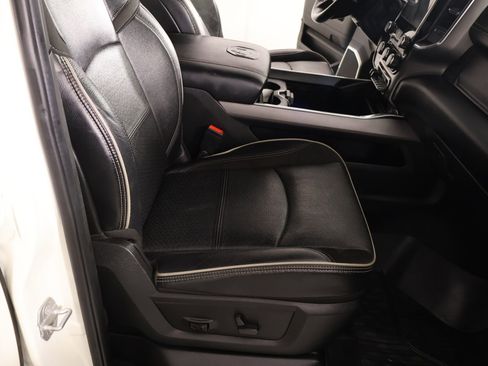 Used 2022 RAM 2500 Laramie image 13