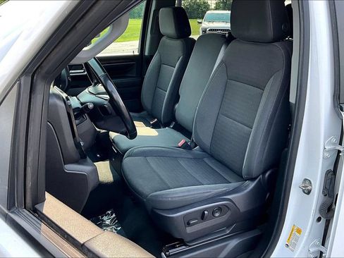 Used 2024 Chevrolet Silverado 2500 LT AWD/4WD image 24