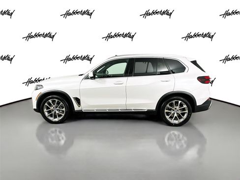 Certified 2024 BMW X5 xDrive40i w/ Parking Assistance Package image 8