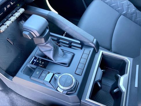 New 2026 Toyota Tacoma SR5 AWD/4WD image 7