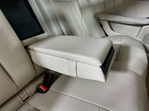 Used 2015 Mercedes-Benz E 350 Sedan image 41