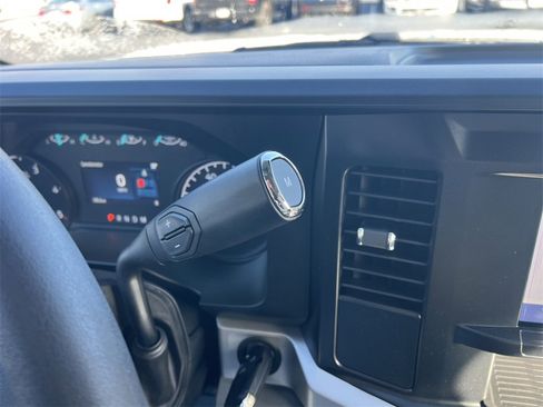 New 2026 Ford F350 XL w/ XL Chrome Package image 22