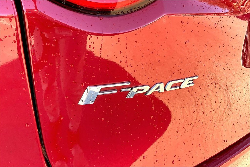 Used 2019 Jaguar F-PACE Prestige AWD/4WD image 7