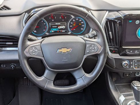 Used 2019 Chevrolet Traverse LT FWD image 31