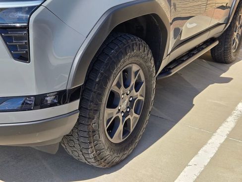 Used 2024 Lexus GX 550 AWD/4WD image 7