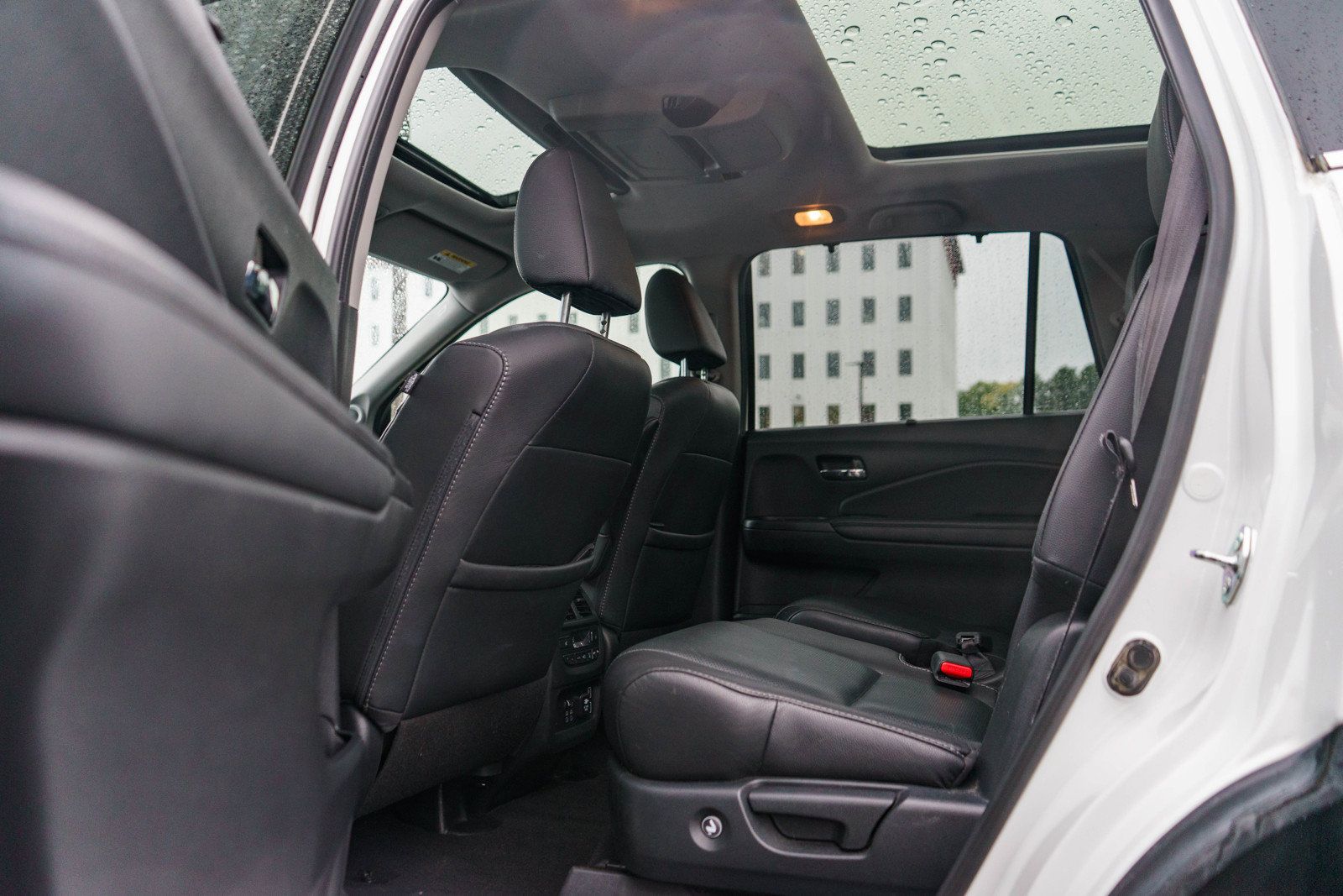 Used 2022 Honda Pilot Elite image 14