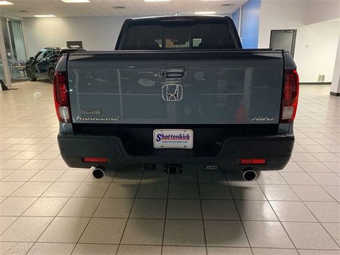 Used 2022 Honda Ridgeline Black Edition image 7