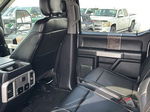 Used 2019 Ford F250 Lariat w/ Lariat Ultimate Package image 29